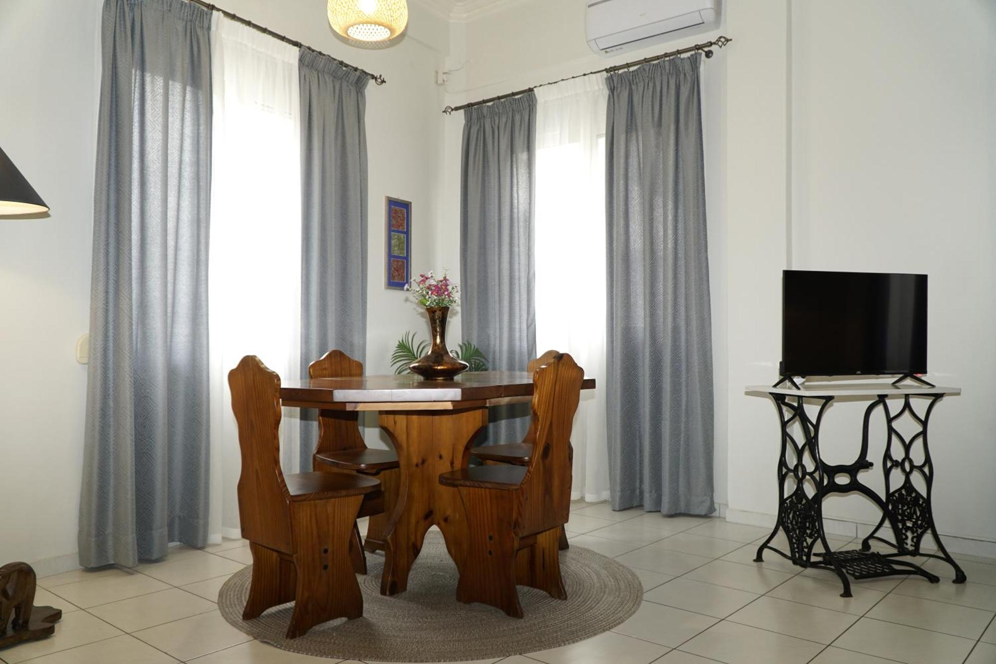 Elegant Central Apartment Ираклио Екстериор снимка